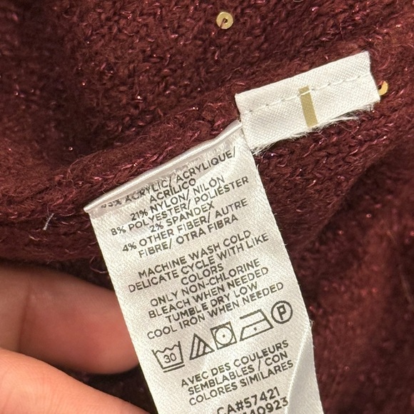 LOFT XS Women's Burgundy Sweater - Picture 10 of 10